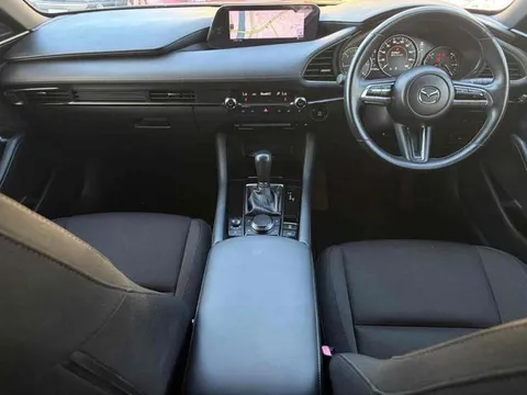 Mazda MAZDA3 Fastback
