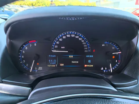 Cadillac ATS-L