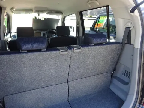 Suzuki Wagon R Stingray