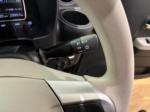 Daihatsu Mira Tocot