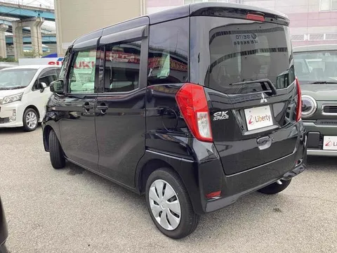 Mitsubishi eK Space