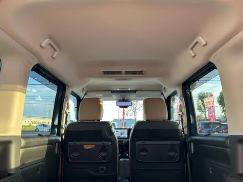 Mitsubishi Delica Mini