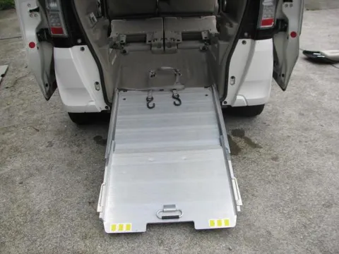 Honda N-BOX Plus