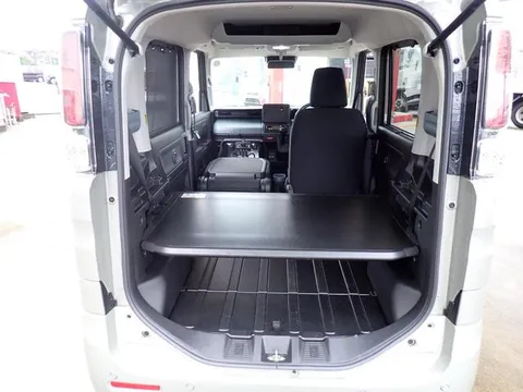 Suzuki Spacia Base