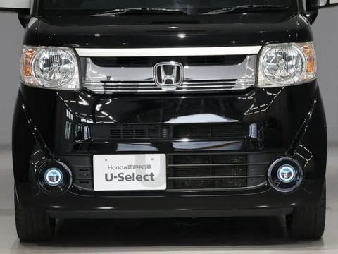 Honda N-BOX Slash
