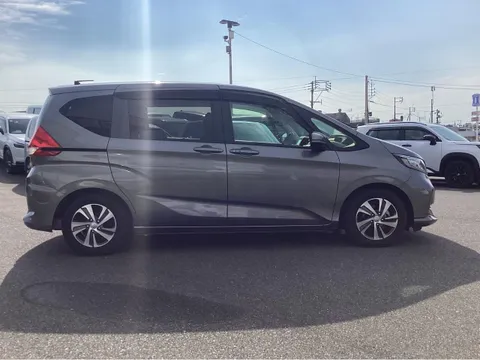 Honda Freed Plus