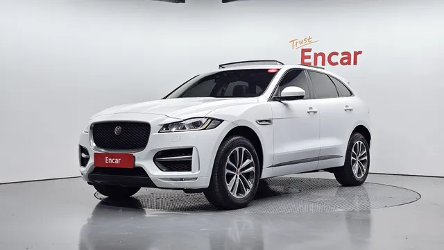 Jaguar F-Pace