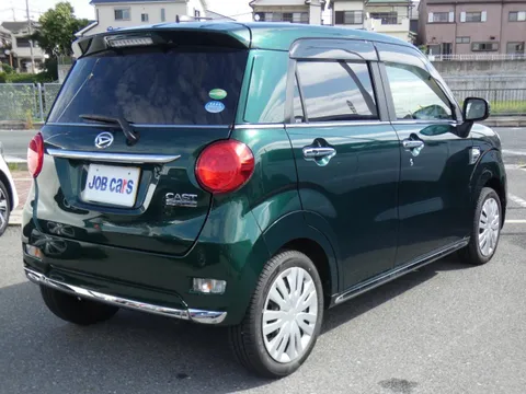 Daihatsu Cast