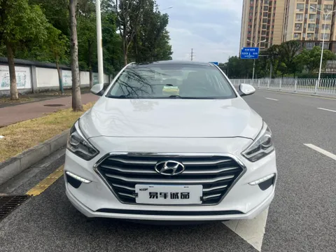 Hyundai Mistra
