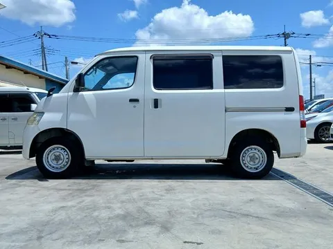 Toyota TownAce Van