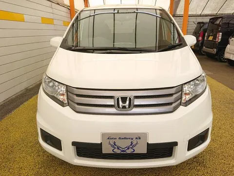 Honda Freed Spike
