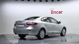 Renault SM3