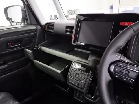 Suzuki Spacia Gear