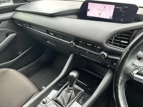 Mazda MAZDA3 Fastback