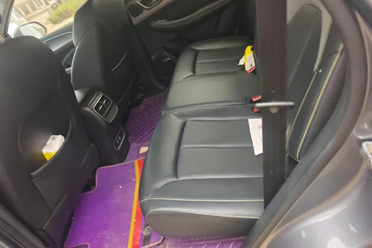Roewe RX5
