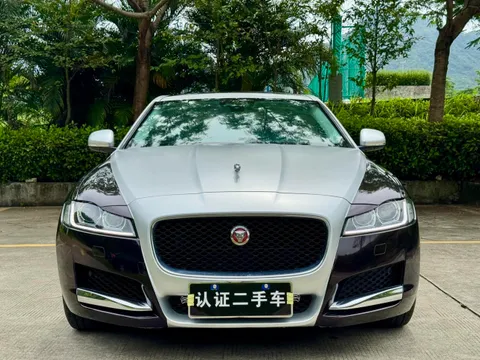 Jaguar XFL