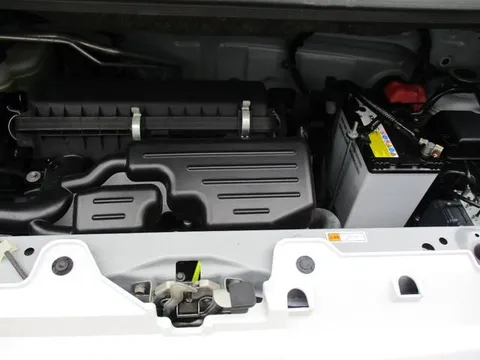 Toyota Pixis Mega