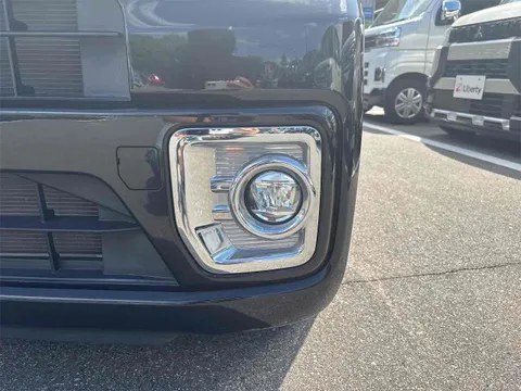 Toyota Pixis Mega