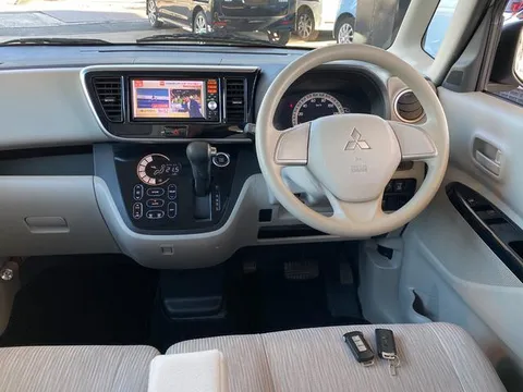 Mitsubishi eK Space