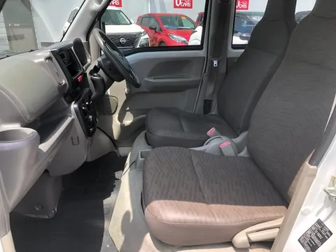 Nissan Clipper