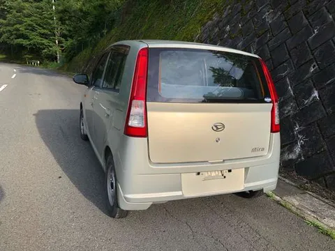 Daihatsu Mira