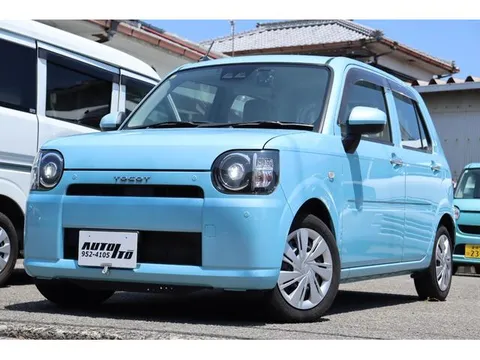 Daihatsu Mira Tocot