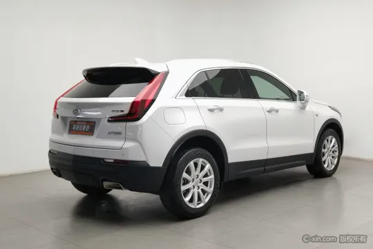 Cadillac XT4