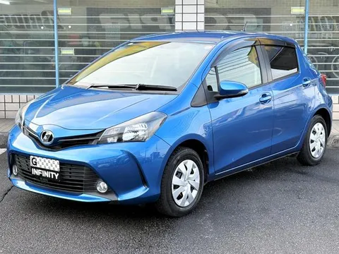 Toyota Yaris (Vitz)