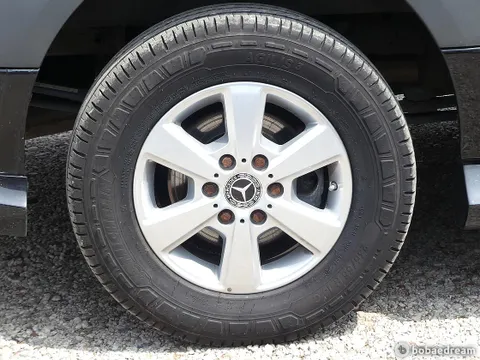 11-Seater Sprinter