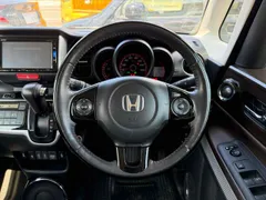 Honda N-BOX Slash