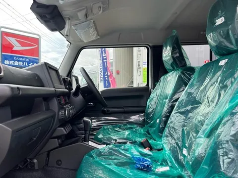Suzuki Jimny Nomade