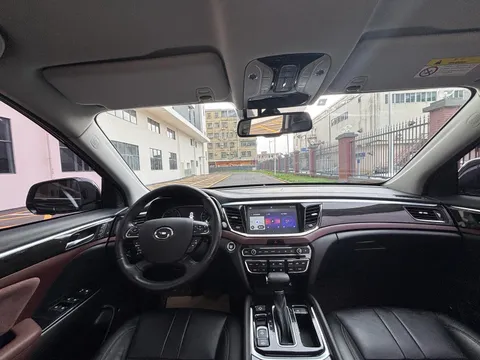 Gac GS8