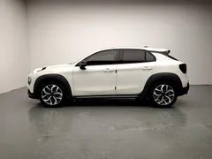Lynk & Co 02