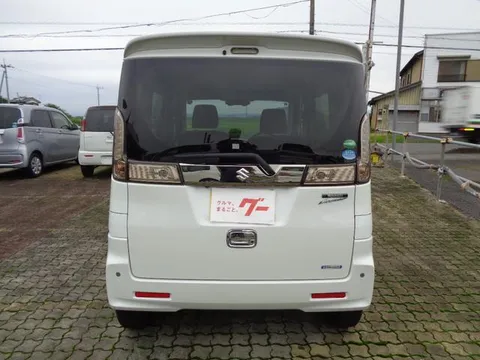 Suzuki Spacia Custom