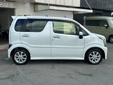 Suzuki Wagon R Stingray