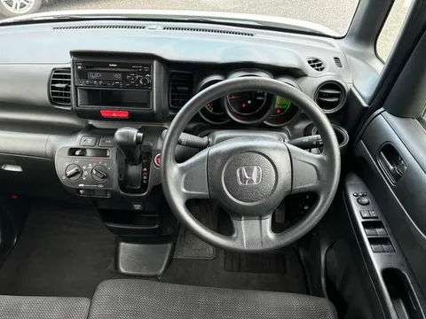 Honda N-BOX Plus