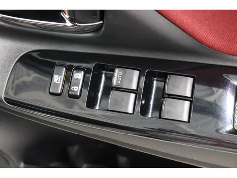 Toyota Yaris (Vitz)