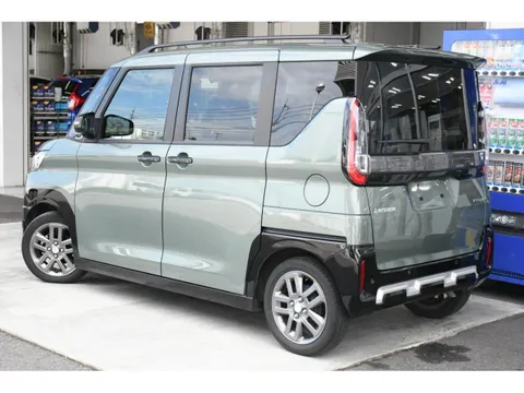 Mitsubishi Delica Mini