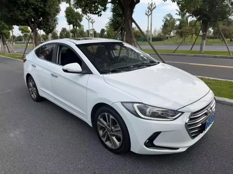 Hyundai Elantra (Avante)