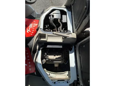 Mitsubishi Minicab Van
