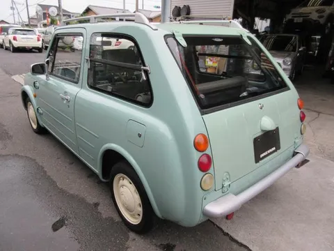 Nissan Pao