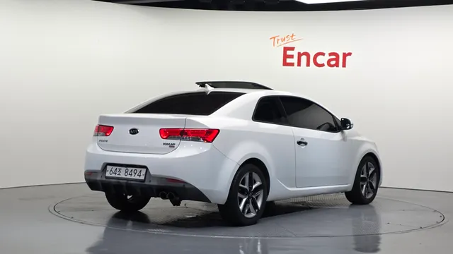 Kia Cerato (Forte)