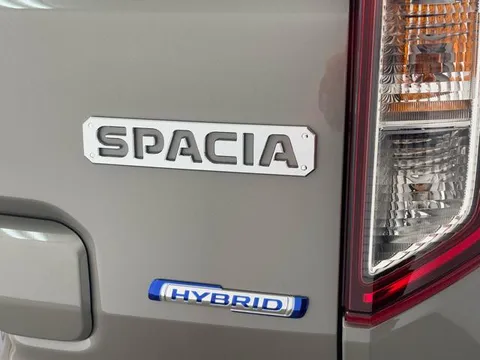 Suzuki Spacia