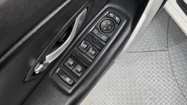 Renault SM3