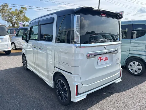 Suzuki Spacia Custom