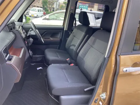 Toyota Tank
