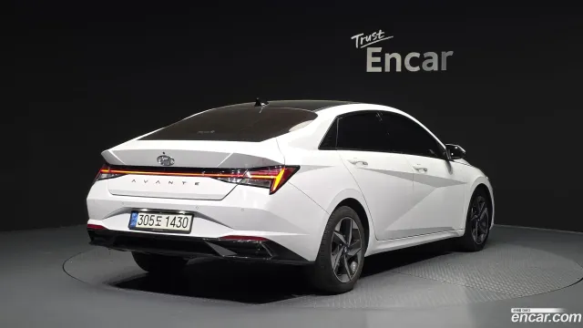 Hyundai Elantra (Avante)