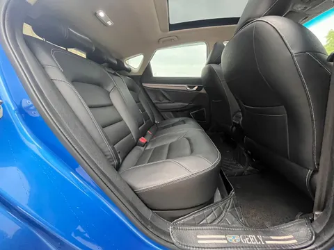 Geely Emgrand GS