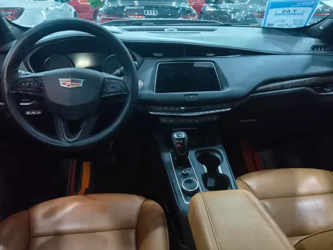 Cadillac XT4