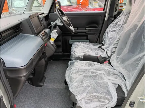 Suzuki Spacia Base